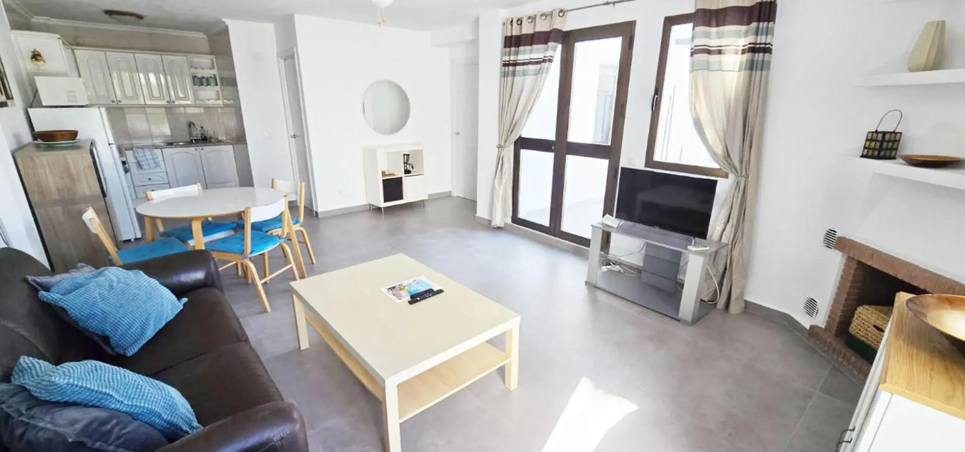 Apartment Lovely One Bedroom Pueblo Evita Benalmadena Spain